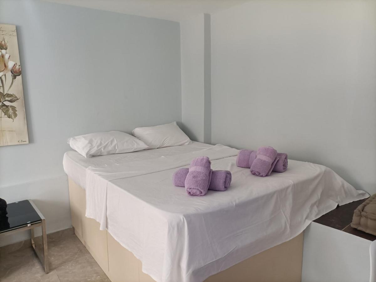 Cozy Studio Apartment เอเธนส์ ภายนอก รูปภาพ