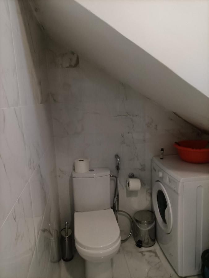 Cozy Studio Apartment เอเธนส์ ภายนอก รูปภาพ